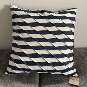 20 x 20” nautical accent pillow